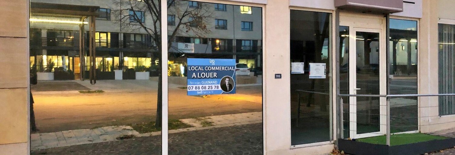 Commerce  80 m² à louer à Aix-en-Provence (13100)