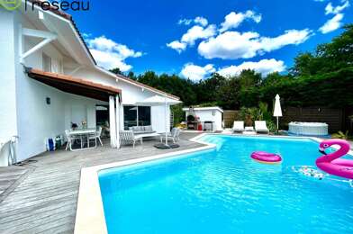 Maison 7 pièces 499000 €