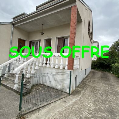 Maison 8 pièces 140000 €