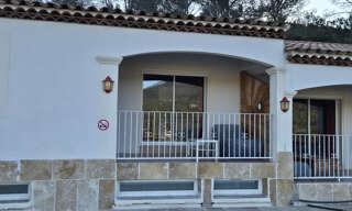 Appartement 1 Pièce 28 m² à louer à Solliès-Toucas (83210)