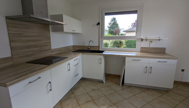 Villa / Maison 4 pièces  à vendre Baraqueville 12160