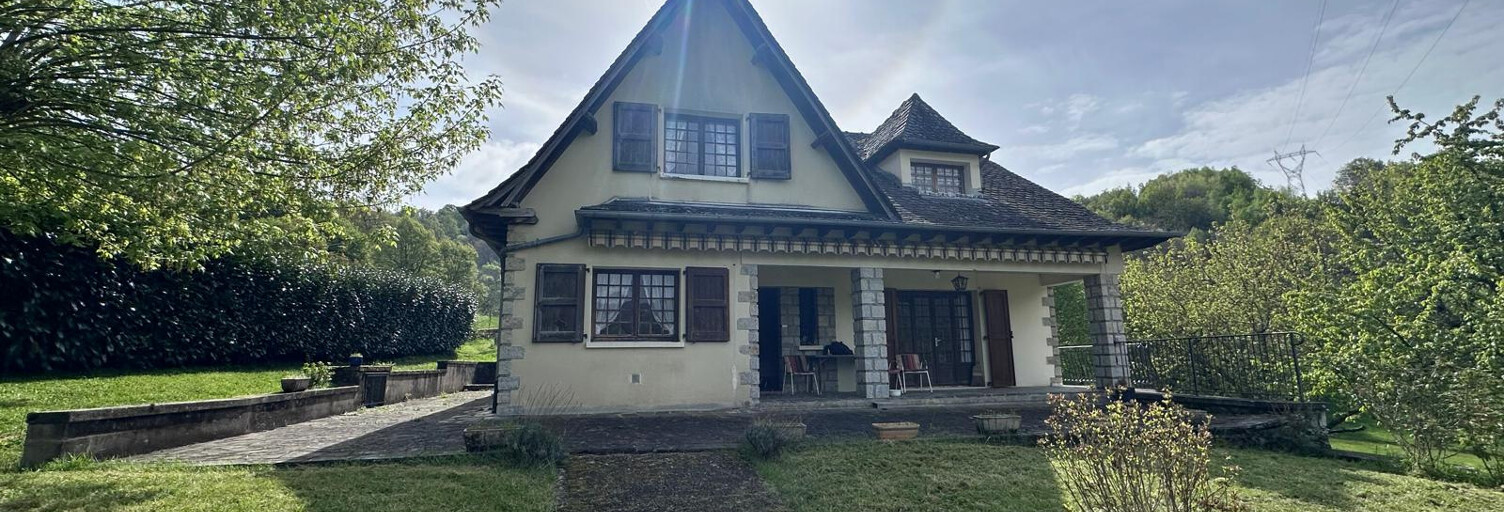 Maison 5 Pièces 145 m² à vendre à Campouriez (12140)