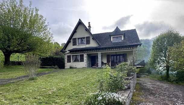 Villa / Maison 5 pièces  à vendre Campouriez 12140