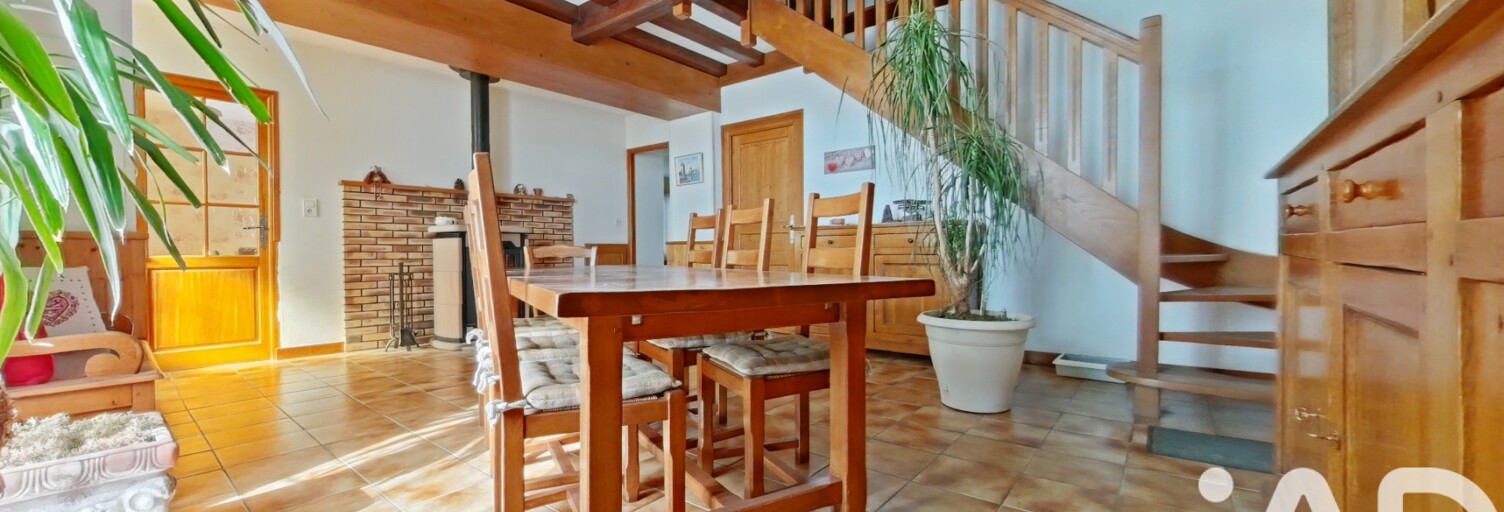 Maison 6 Pièces 217 m² à vendre à Nanchez (39150)