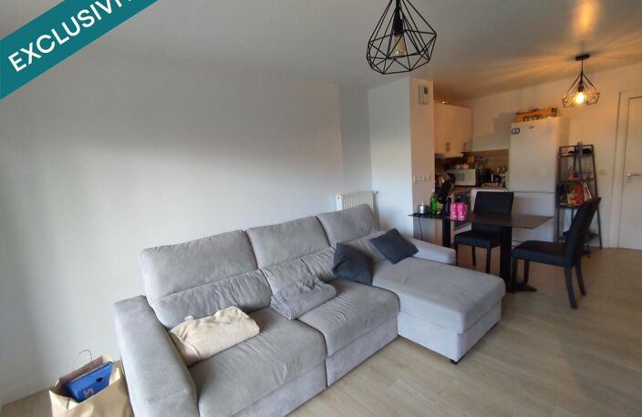 Appartement F 2 44m2  avec terrasse et jardinet — photo 4