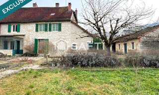 Maison 9 Pièces 245 m² à vendre à Beaufort-Orbagna (39190)