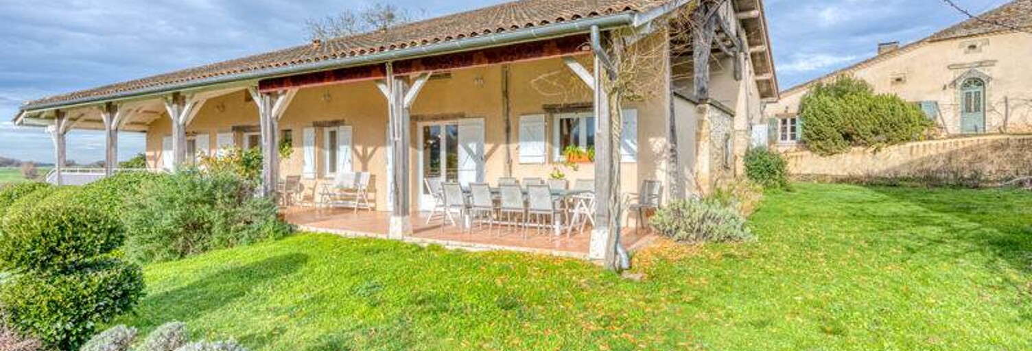Maison 15 Pièces 568 m² à vendre à Bourgougnague (47410)