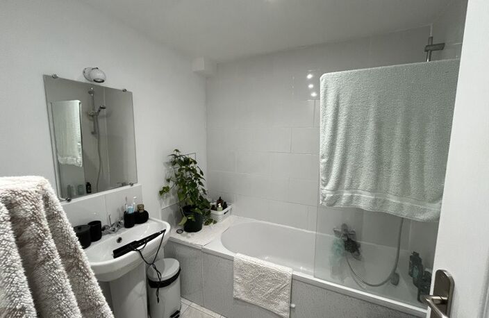 Vente immeuble   Saint-Jean-d'Angély (17400) — photo 4