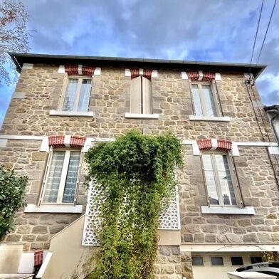 Maison 7 pièces 250000 €
