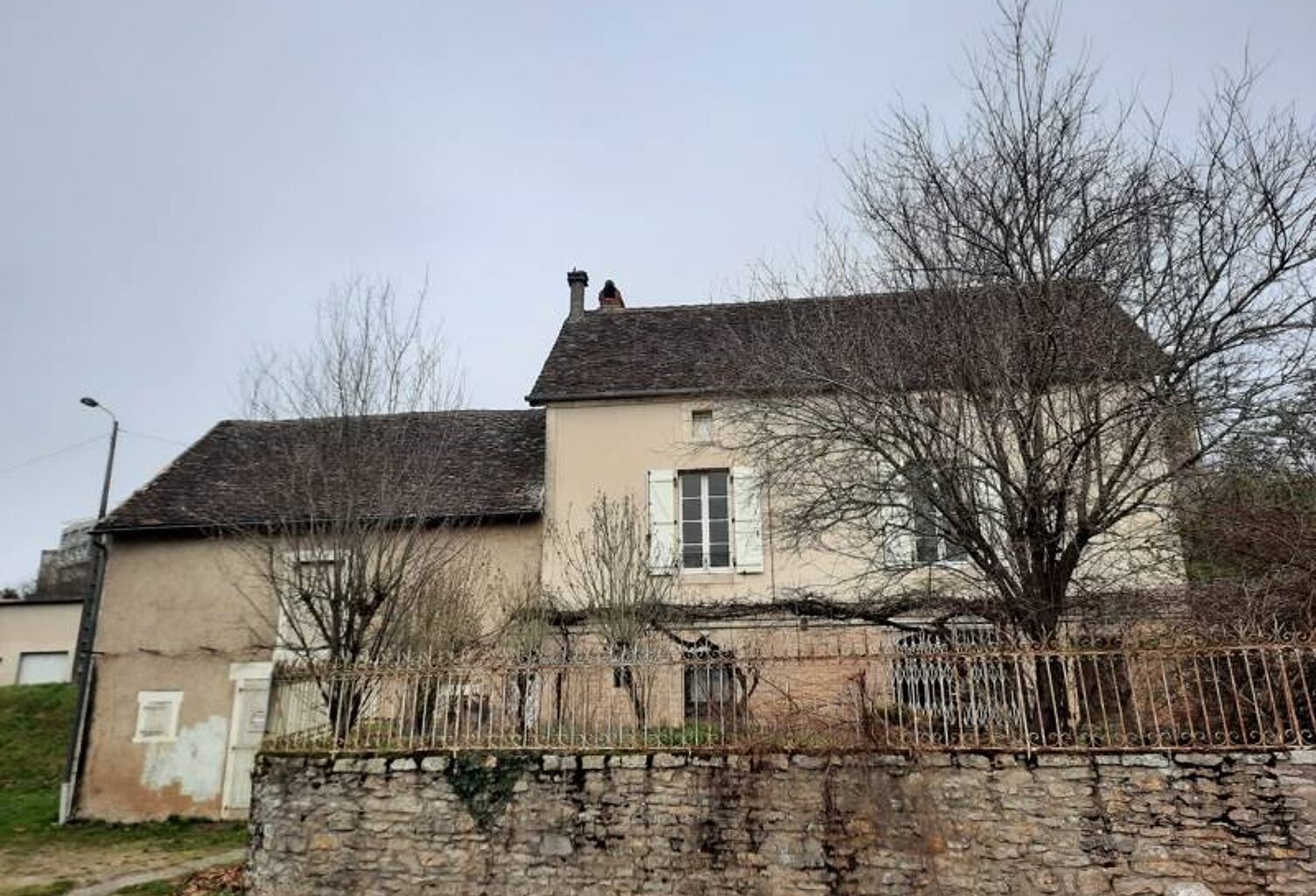 Maison de ville de 4 pièces principales — photo 1