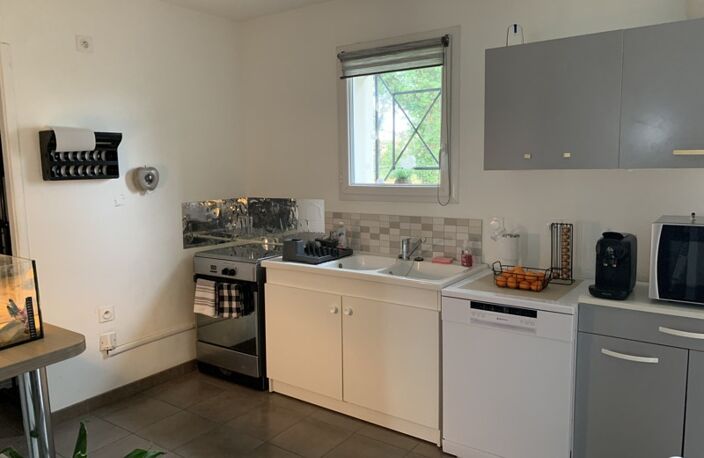 Contemporaine de 3 pièces principales — photo 3