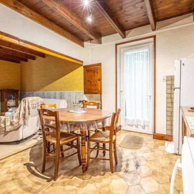 Maison 6 pièces 254880 €