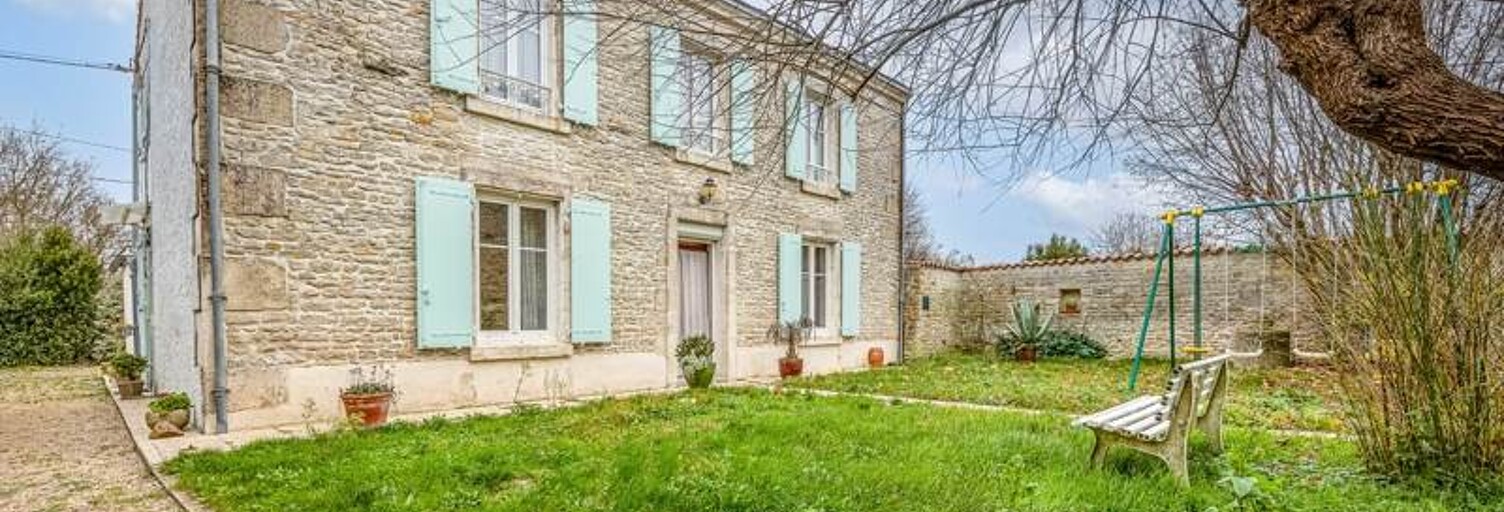 Maison 6 Pièces 136 m² à vendre à Saint-Hilaire-la-Palud (79210)