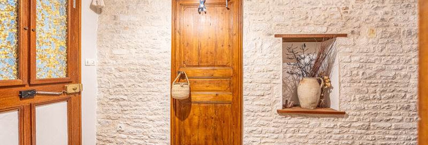 Maison 6 Pièces 136 m² à vendre à Saint-Hilaire-la-Palud (79210)