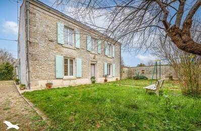 Maison en pierre de 6 pièces principales — photo du bien