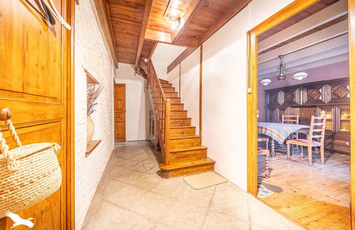 Maison en pierre de 6 pièces principales — photo 4