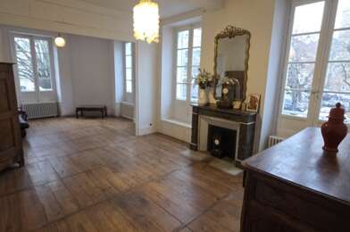 Immeuble  265500 €