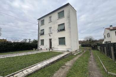 Immeuble  213000 €