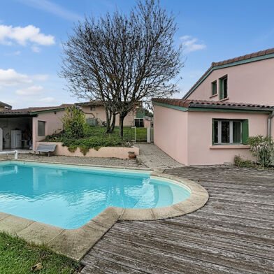 Maison 6 pièces 450000 €