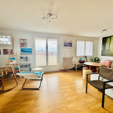 Appartement 4 pièces 213000 €