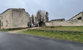 Maison 7 Pièces 415 m² à vendre à La Rochefoucauld-en-Angoumois (16110)