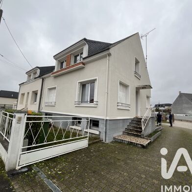 Maison 5 pièces 1100 €