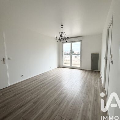 Appartement 3 pièces 240000 €