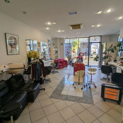 Commerce  140000 €