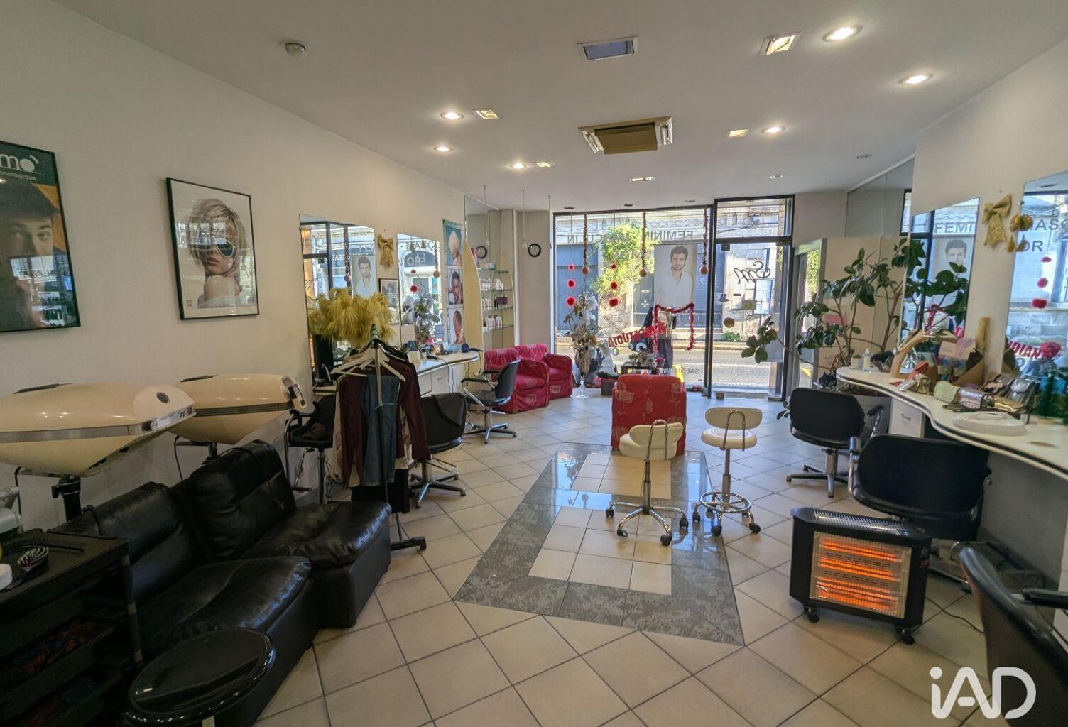 Vente Murs commerciaux 56 m&sup2; — photo 1