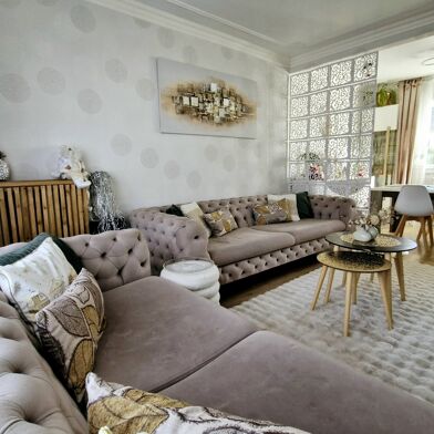 Maison 6 pièces 280000 €