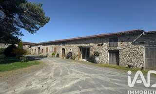 Maison 25 Pièces 1256 m² à vendre à Monnières (44690)