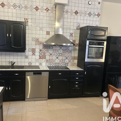 Maison 7 pièces 210000 €