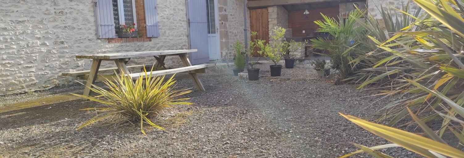 Maison 6 Pièces 180 m² à vendre à Saint-Claud (16450)