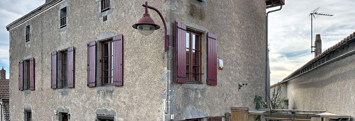 Maison 6 Pièces 250 m² à vendre à Gourgé (79200)