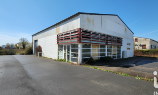 Garage  538 m² à vendre à La Vergne (17400)