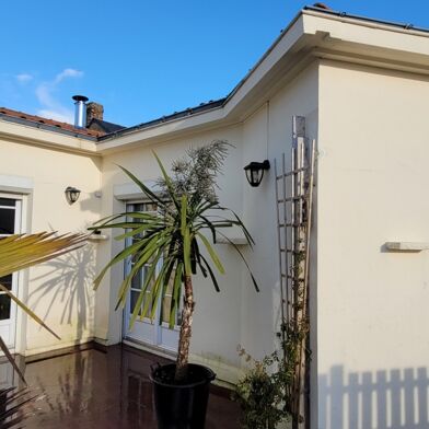 Maison 6 pièces 300000 €