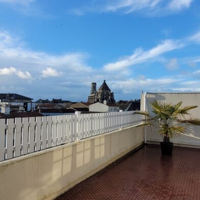 Maison 6 pièces 300000 €