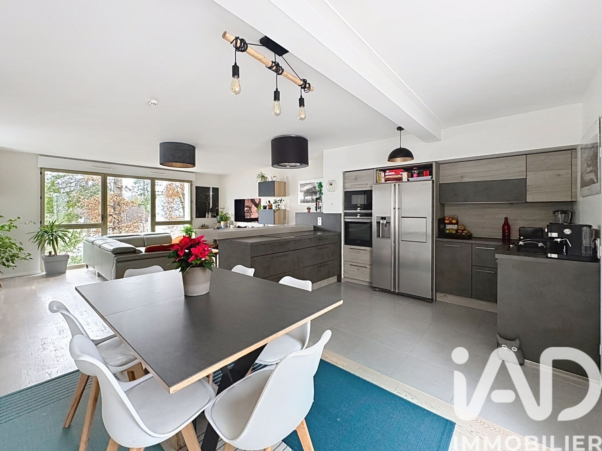 Saint-Michel-sur-Orge - 92m² - 5p. - 3ch.