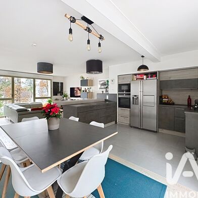 Appartement 5 pièces 338000 €