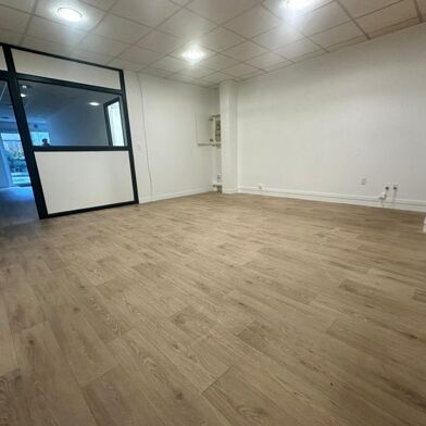 Commerce  410000 €