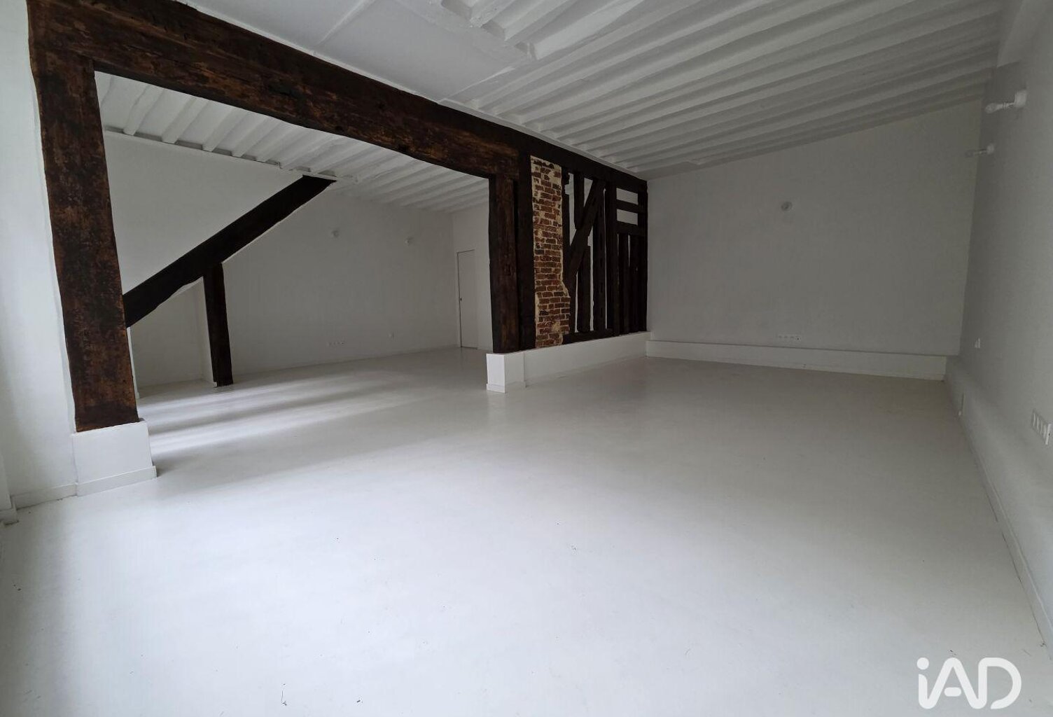 Vente Murs commerciaux 55 m&sup2; — photo 1