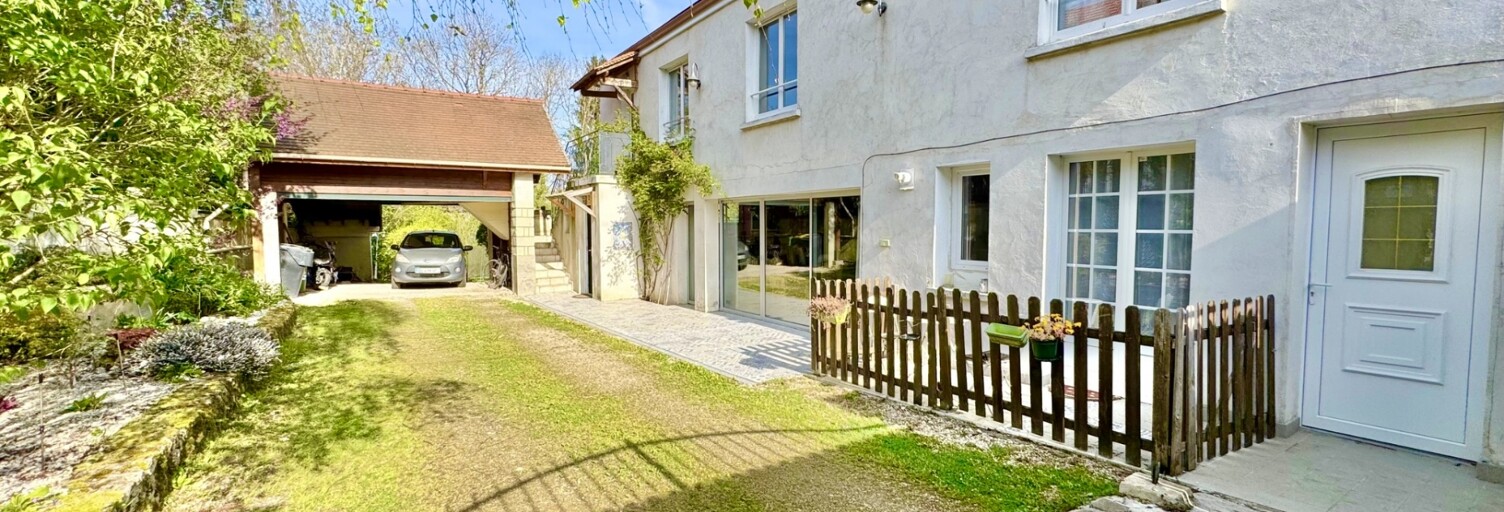 Maison 9 Pièces 240 m² à vendre à Villiers-sur-Morin (77580)
