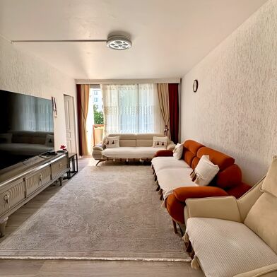 Appartement 5 pièces 172000 €