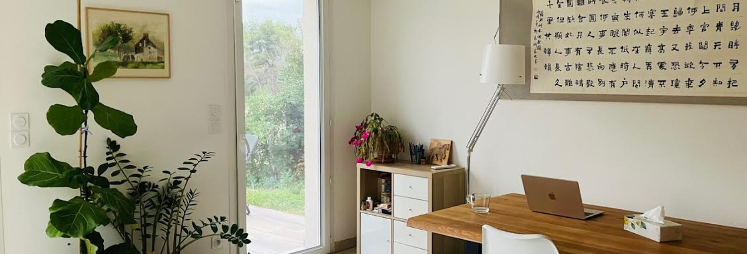 Maison 3 Pièces 69 m² à louer à Châteauneuf-le-Rouge (13790)