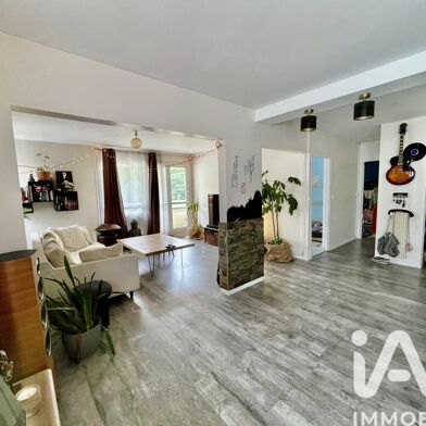 Appartement 3 pièces 174500 €