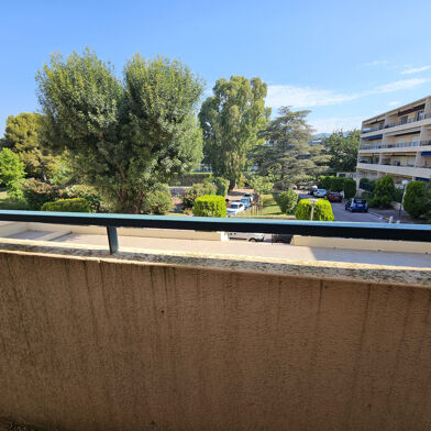 Appartement 6 pièces 499000 €