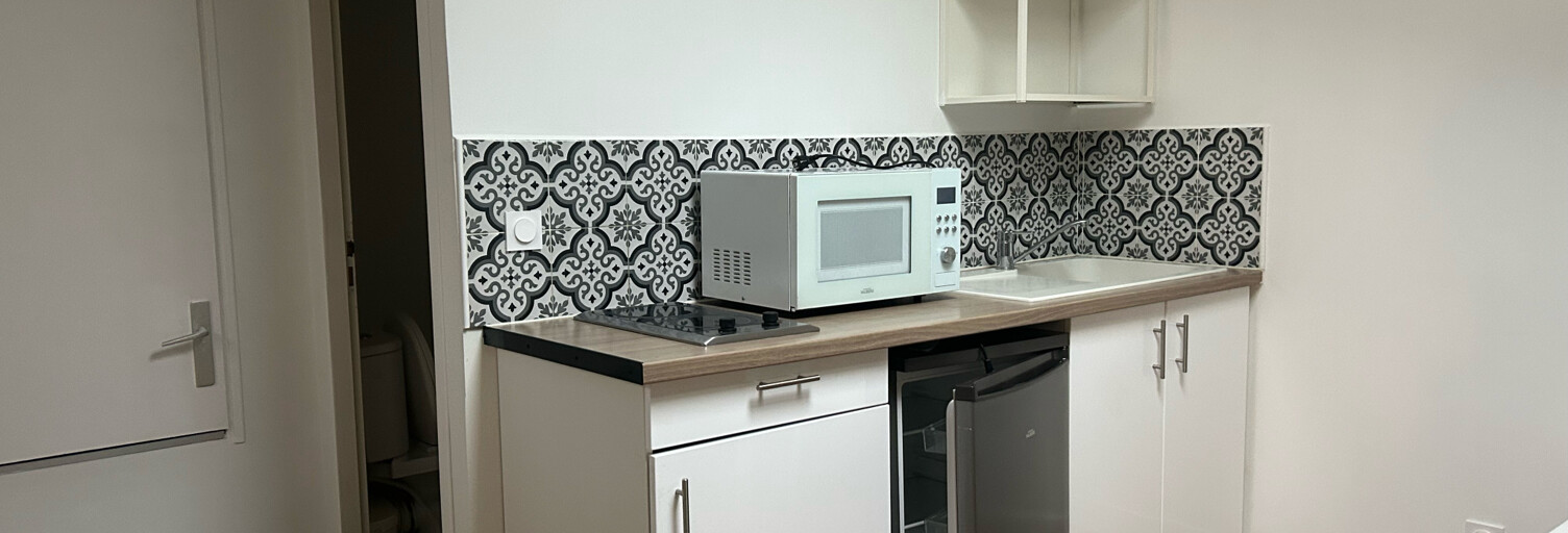 Appartement 1 Pièce 16 m² à louer à Marseille 6 (13006)