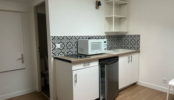 Appartement 1 pièces  à louer Marseille 6eme 13006