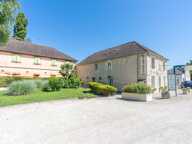 Immeuble  600 m² — photo 2