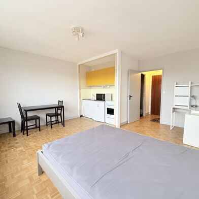 Appartement 1 pièces 86400 €